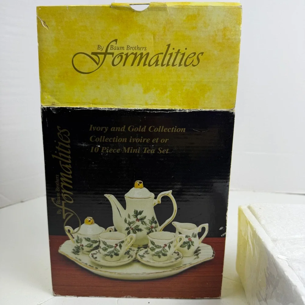 Formalities Baum Brothers Ivory Gold 10 Piece Mini Tea Set Holly Berry FIGHL17